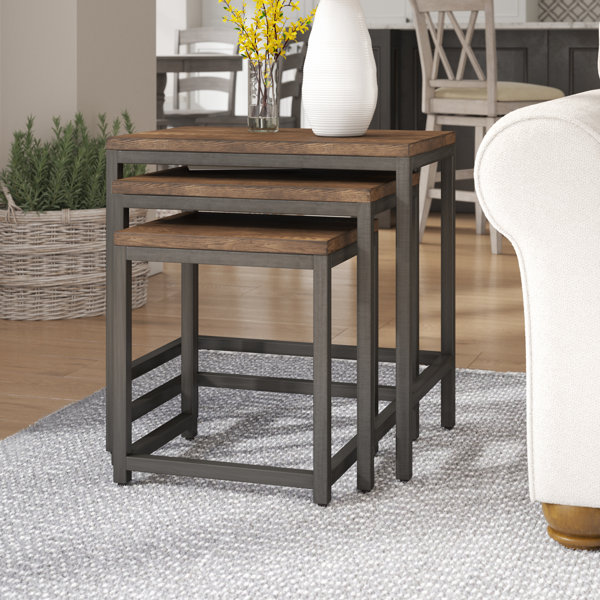 Laurel Foundry Modern Farmhouse Ekalaka 3 Piece Nesting Tables